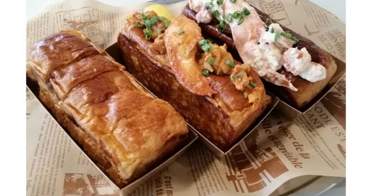 Delicious food from kitchen in the cloud